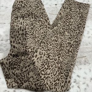 White House Black Market Leopard Print Mid-Rise Skinny Crop Jeans